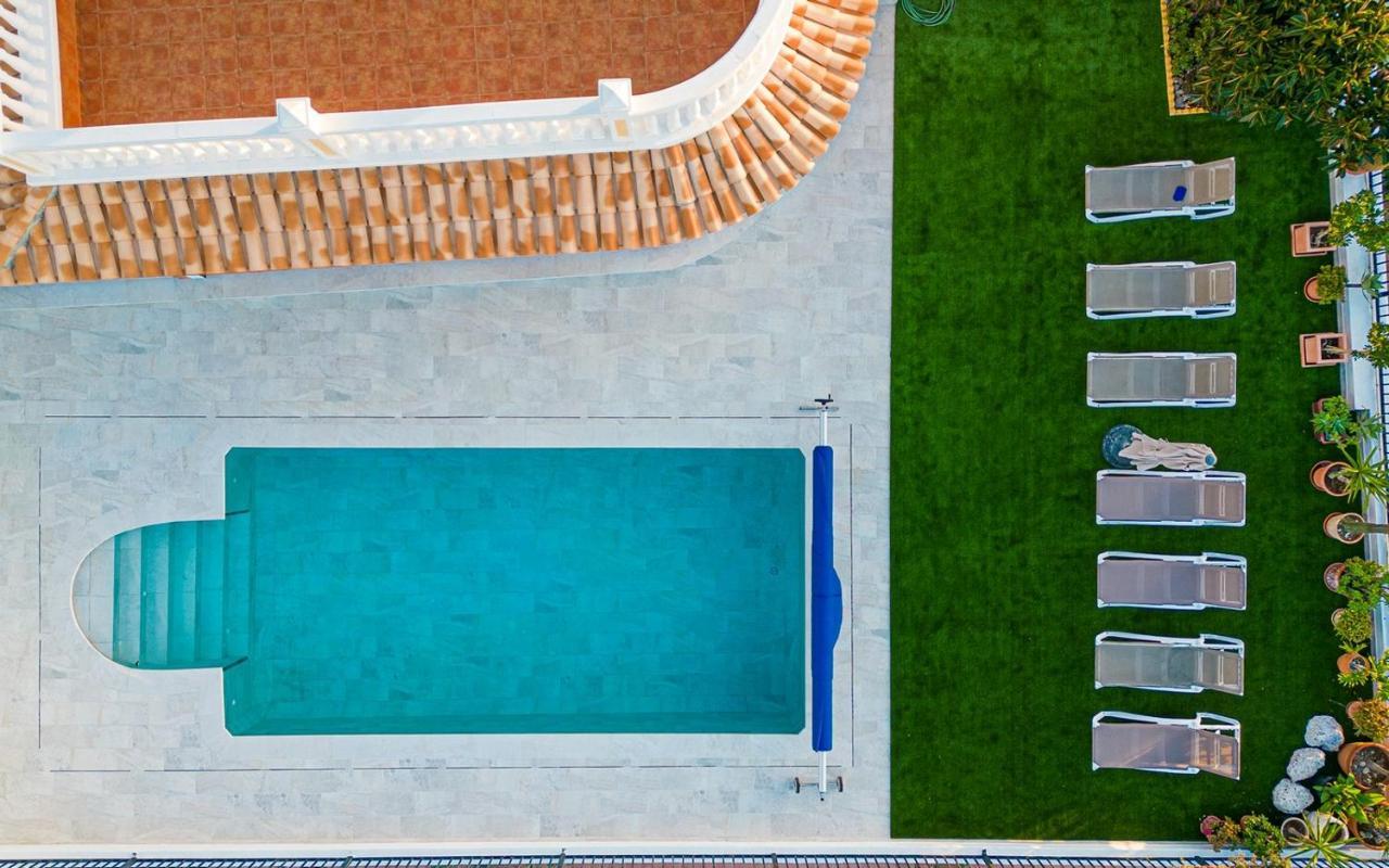 Villa With Private Pool And Magnificent Views أذيخي المظهر الخارجي الصورة