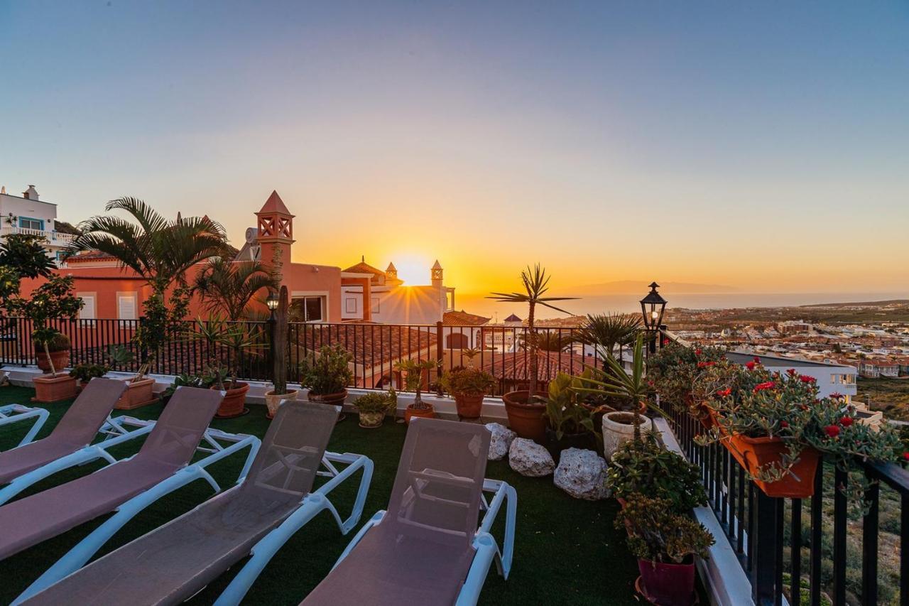 Villa With Private Pool And Magnificent Views أذيخي المظهر الخارجي الصورة